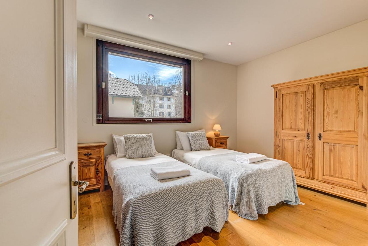Apartment President - Alpes Travel - Central Chamonix - Sleeps 12 Εξωτερικό φωτογραφία