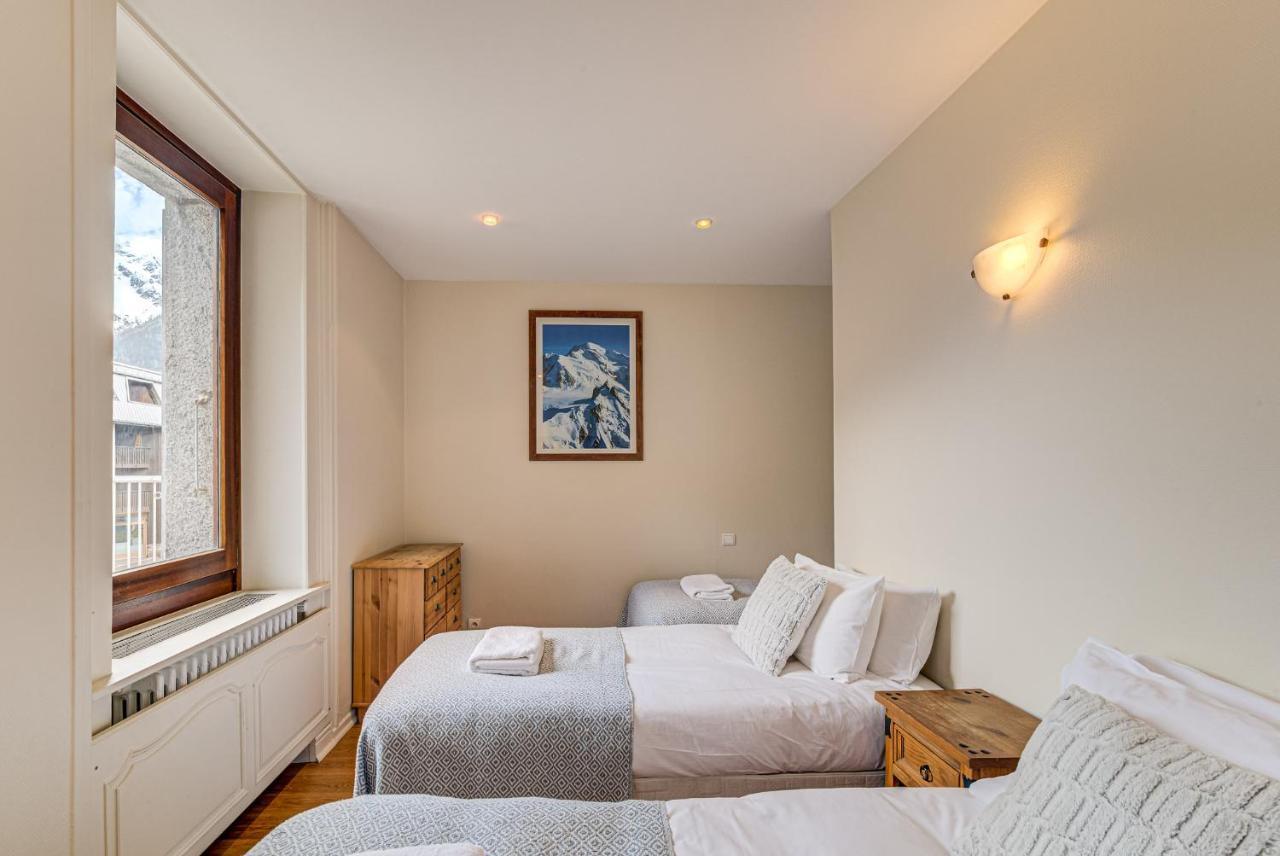 Apartment President - Alpes Travel - Central Chamonix - Sleeps 12 Εξωτερικό φωτογραφία