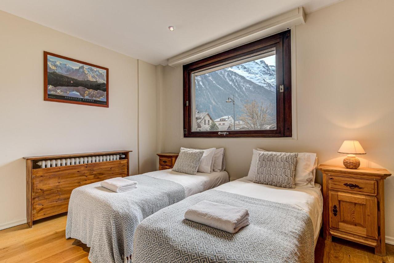 Apartment President - Alpes Travel - Central Chamonix - Sleeps 12 Εξωτερικό φωτογραφία